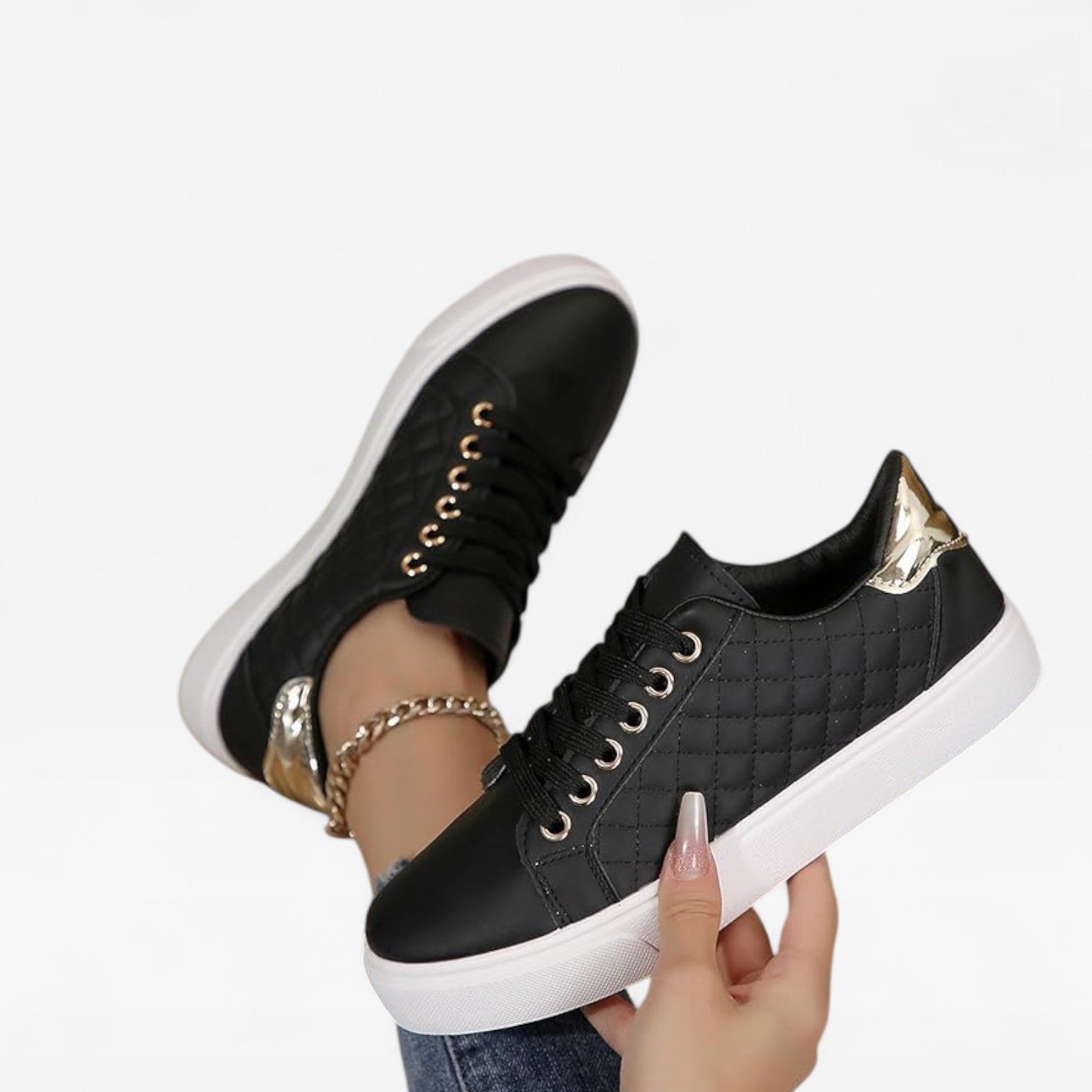 Women's Lightweight Lace-Up Casual Sneakers