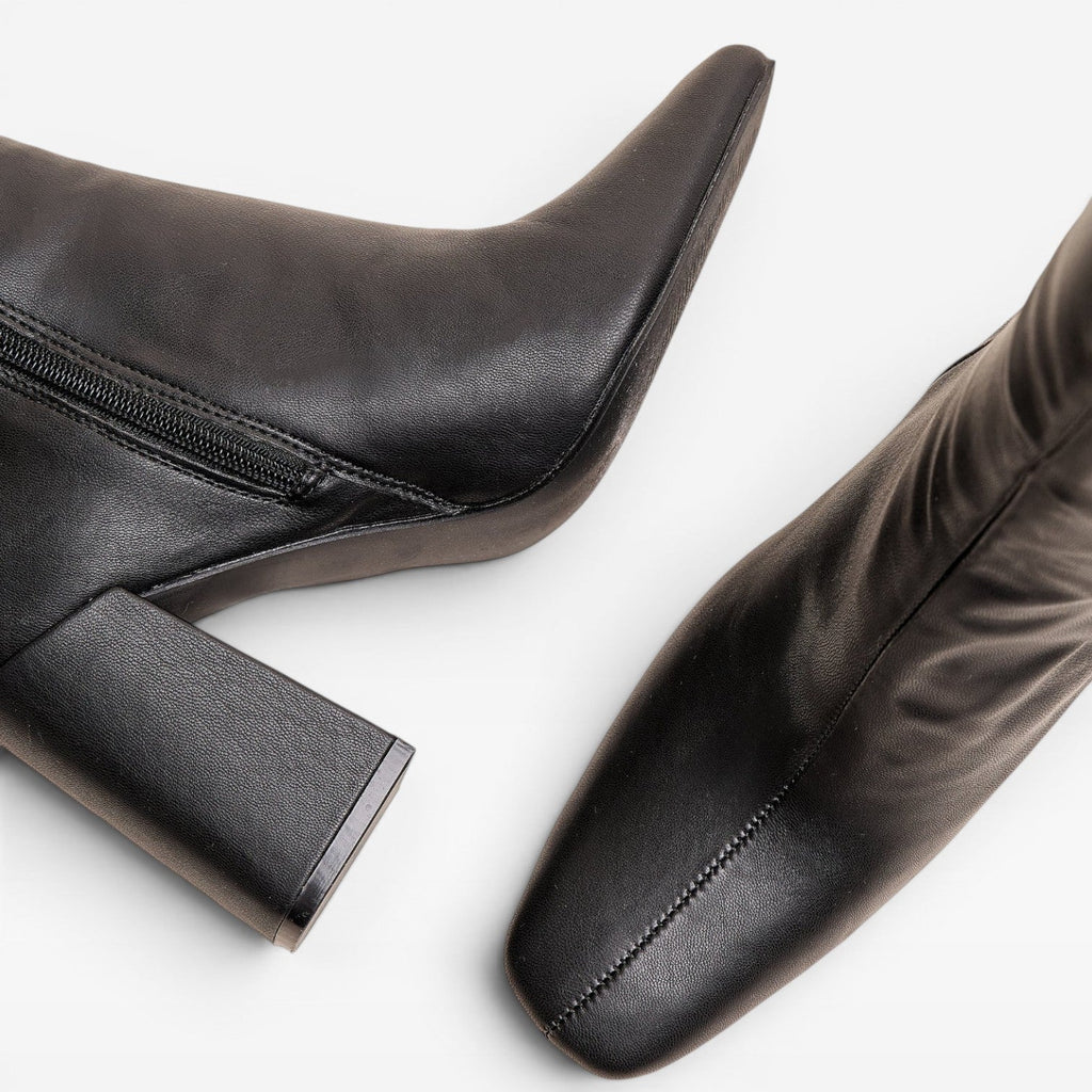 Women's Knee-High Square Toe Block Heel Boots