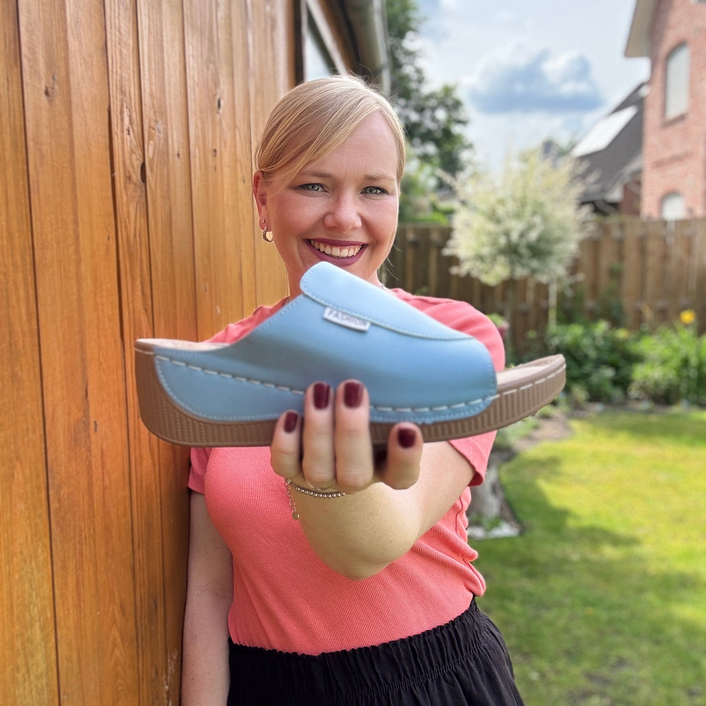 Women's Cushioned Wedge Slide Sandals
