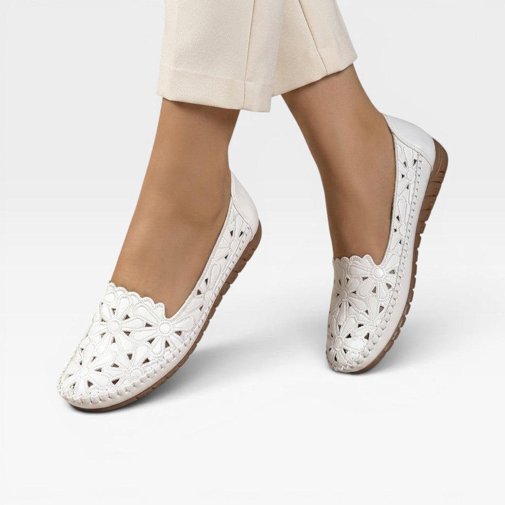 Women's Boho Floral Cutout Slip-On Flats
