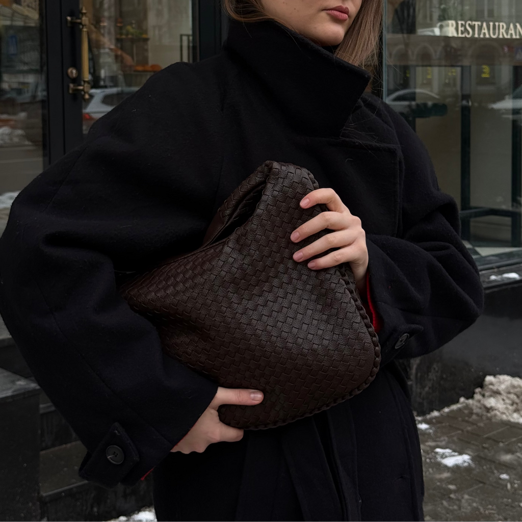Women's Woven Oversized Shoulder Bag