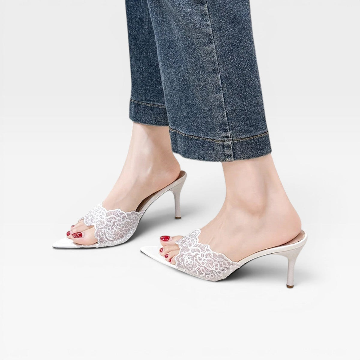 Women's Lace Pointed Toe Mule Heels