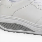 Women's Cushioned Everyday Walking Sneakers