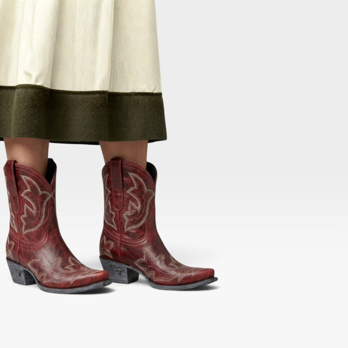 Women's Embroidered Cowboy Booties with Snip Toe