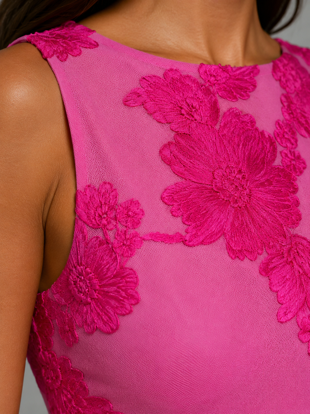 Women's Floral Embroidered Sleeveless Maxi Dress for Evenings