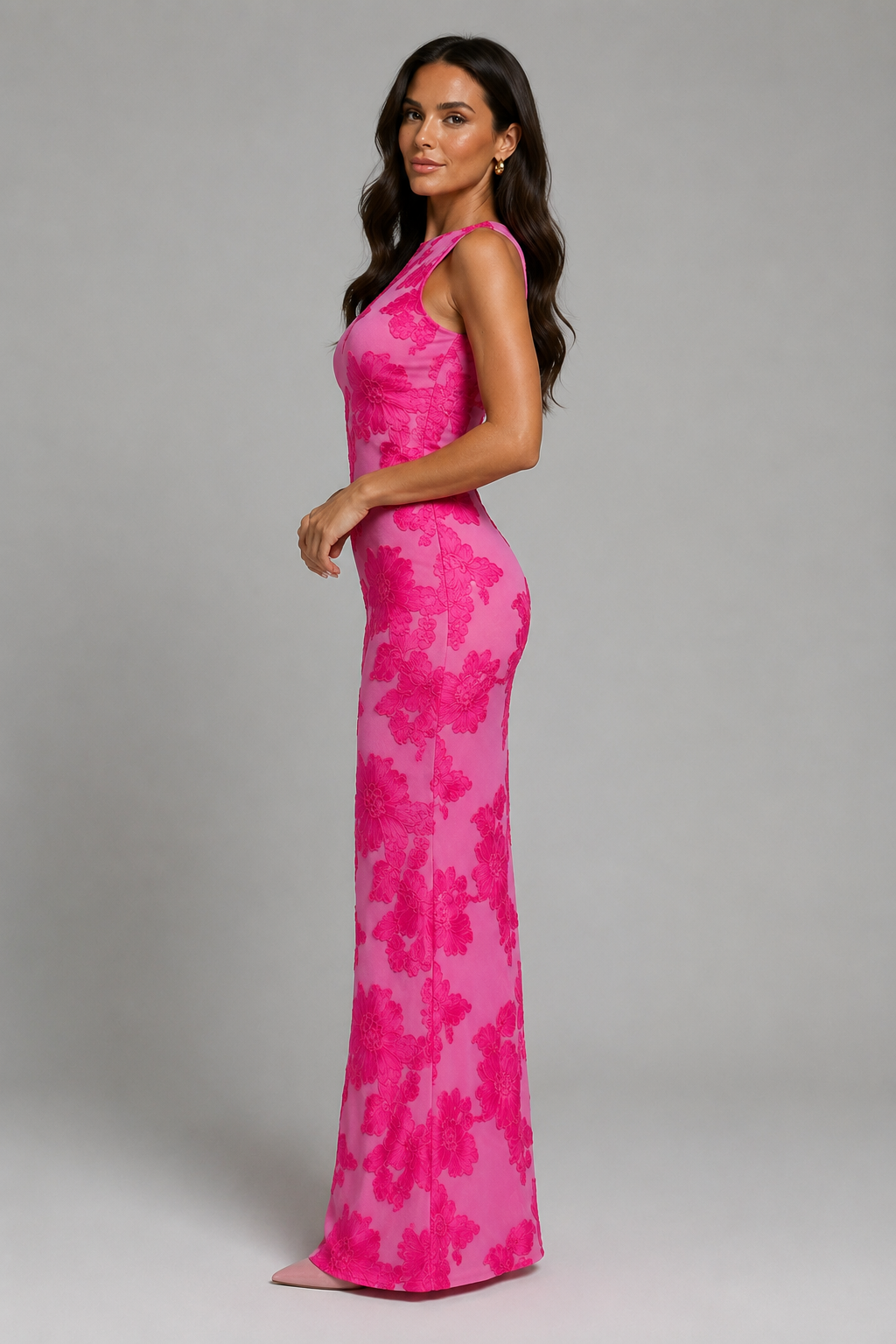 Women's Floral Embroidered Sleeveless Maxi Dress for Evenings