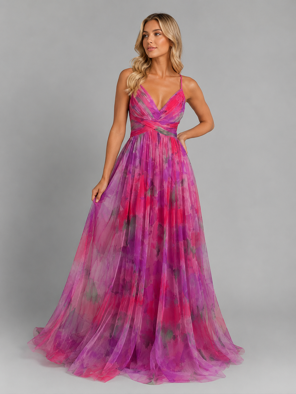 Women's Floral V-Neck Maxi Dress with Flowing Skirt