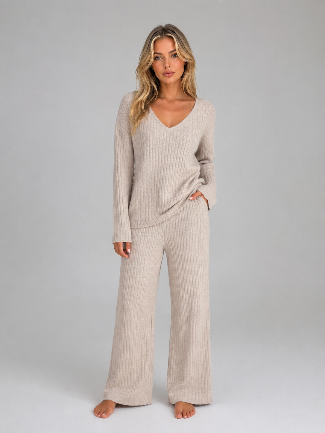 Women's Ribbed Knit V-Neck Lounge Set