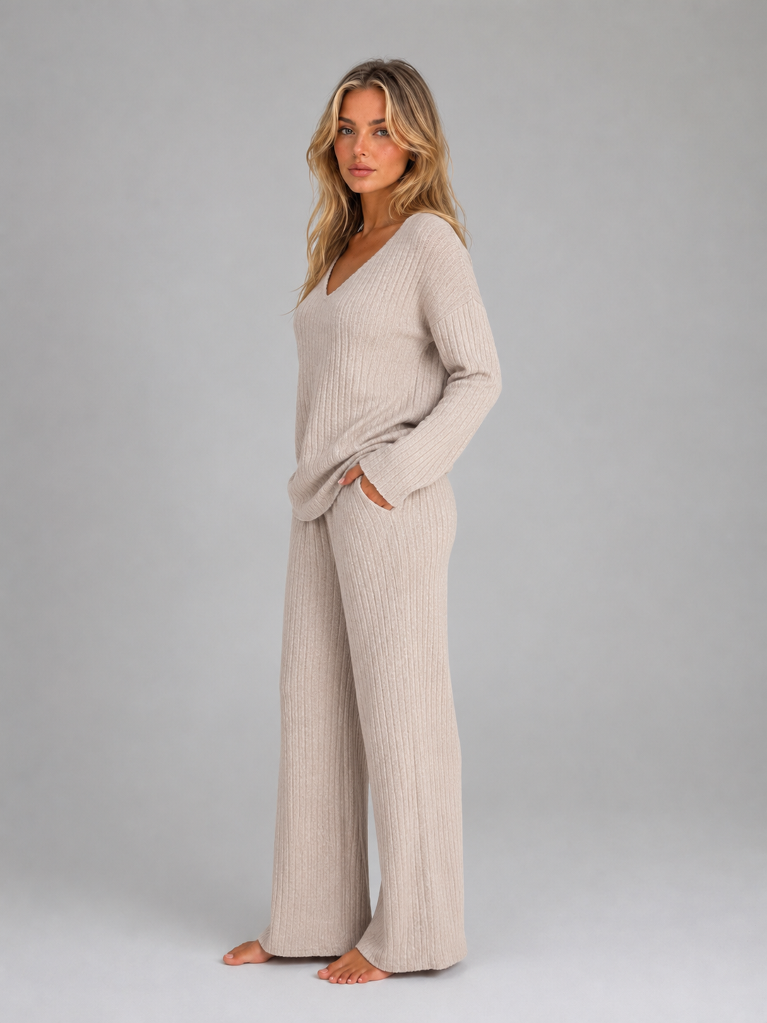 Women's Ribbed Knit V-Neck Lounge Set