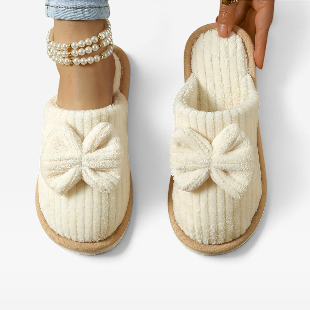 Women's Fleece-Lined Slippers with Cushioned Comfort