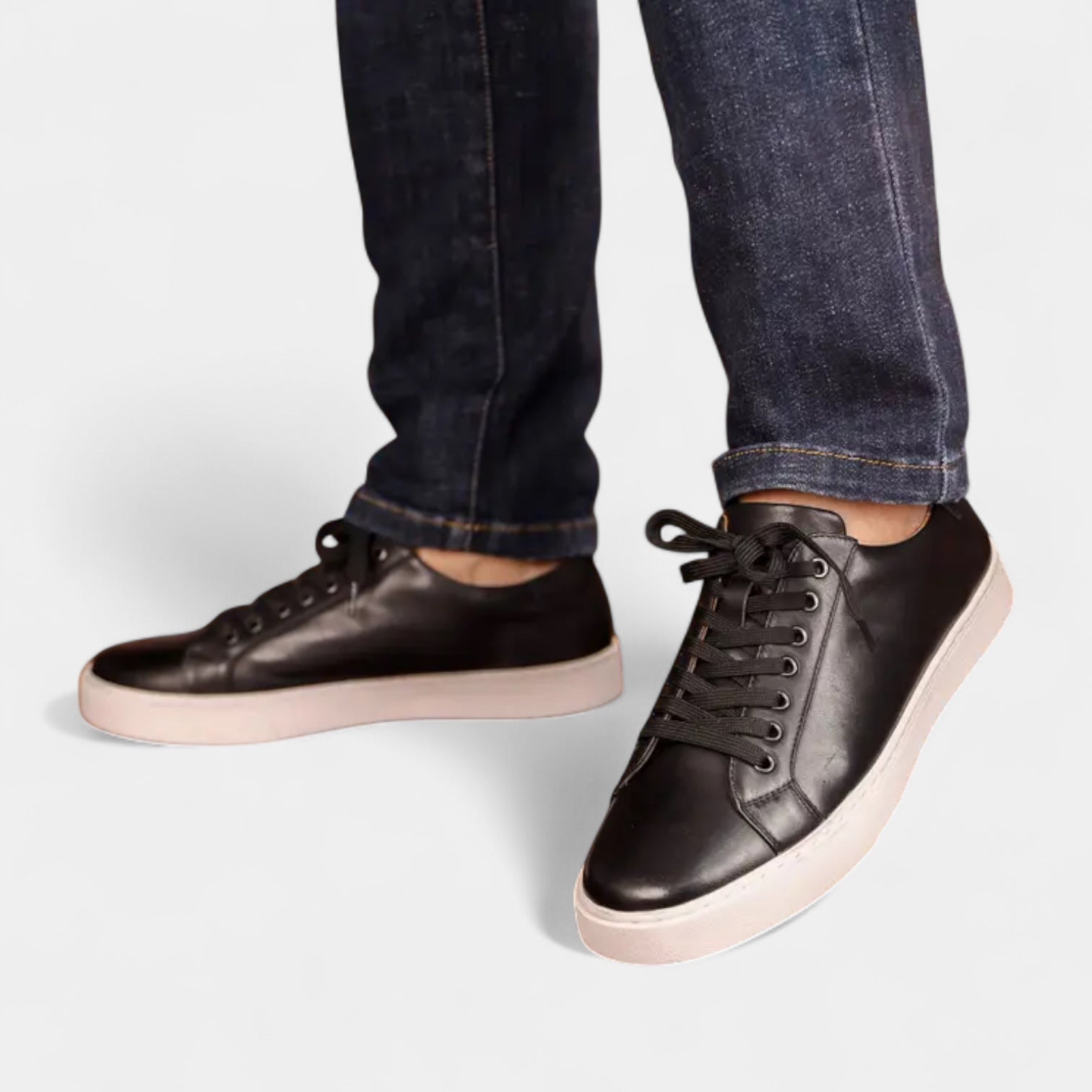 Low-Top Leather Sneakers Lace-Up Cushioned for Men