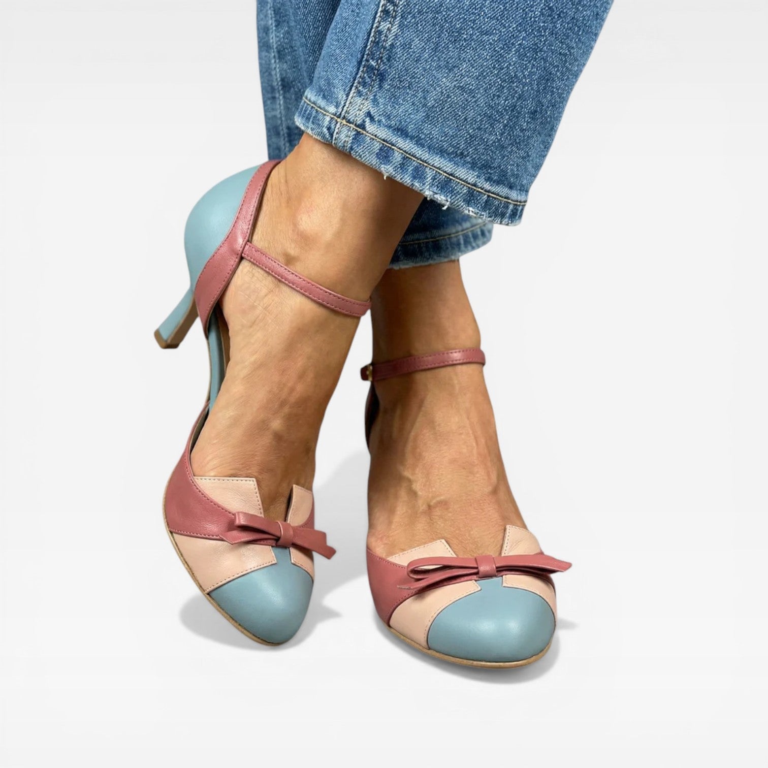 Women's Two-Tone Kitten Heel Mary Jane Pumps