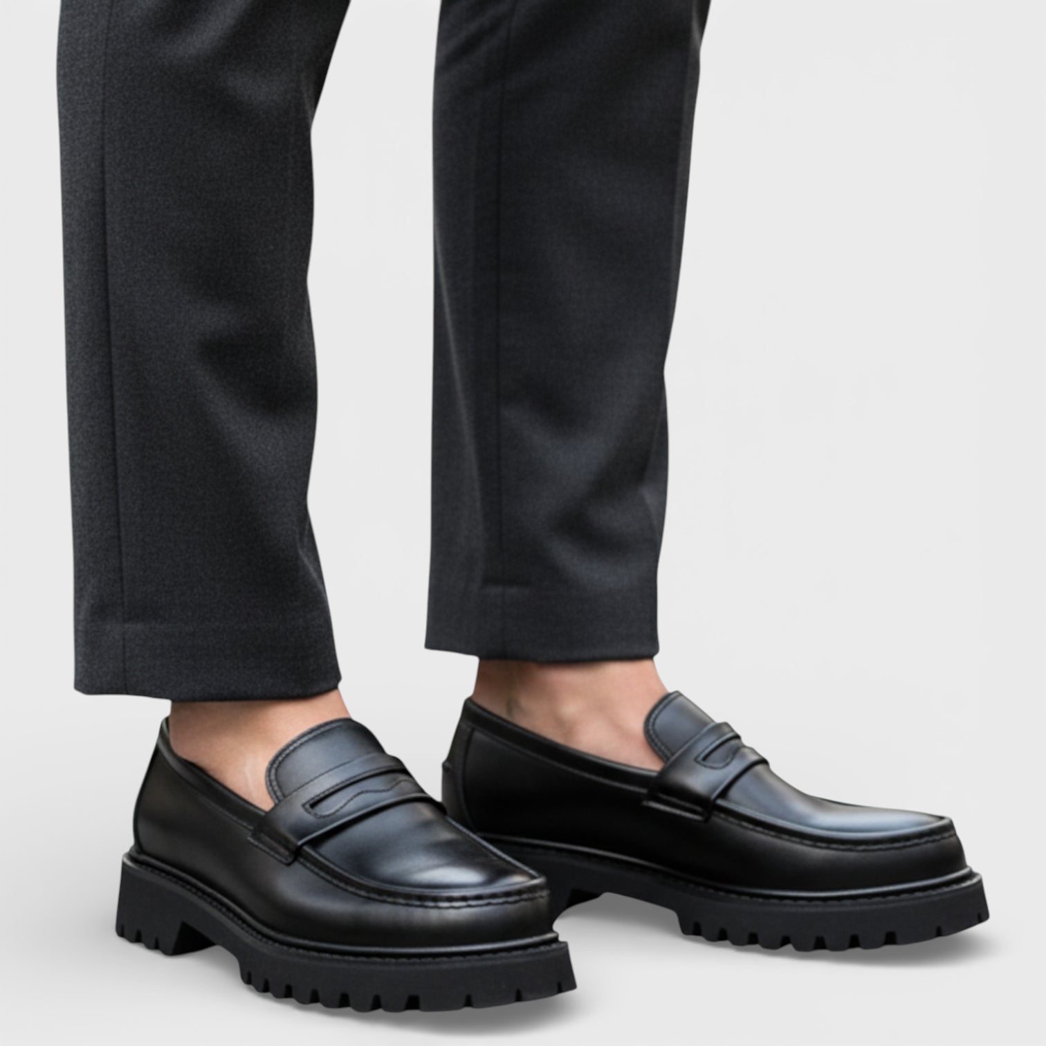 Slip-On Loafers Chunky Sole Vamp Strap for Men