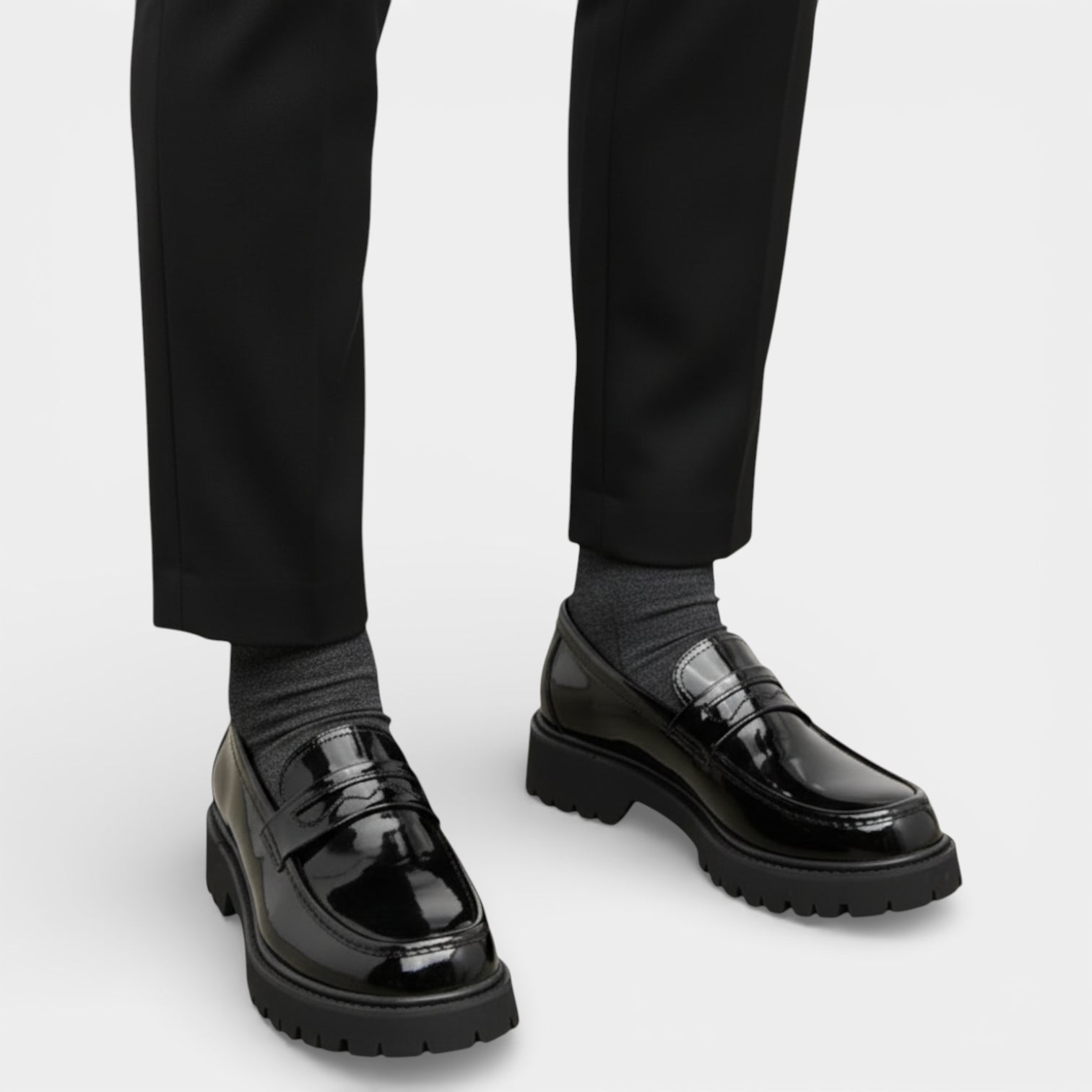 Slip-On Loafers Chunky Sole Vamp Strap for Men