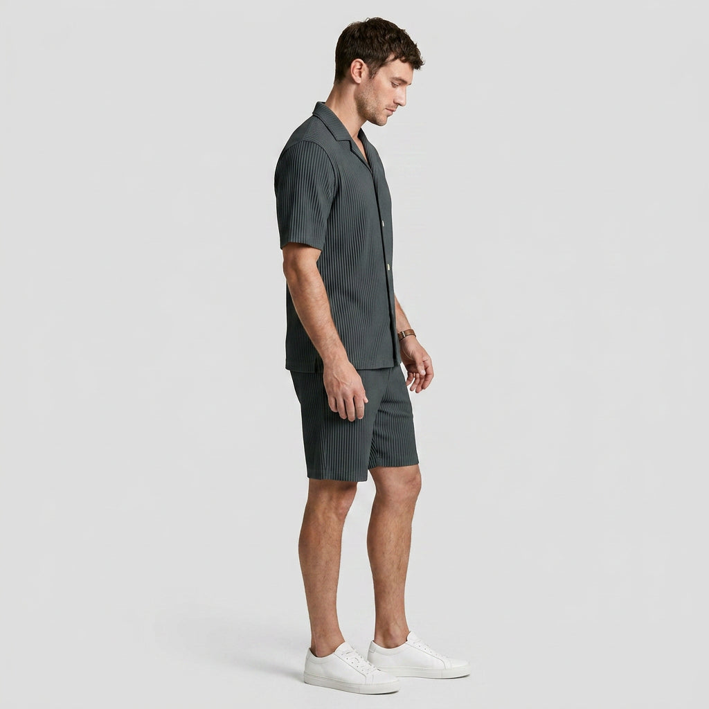Matching Shirt and Shorts Set Relaxed Fit for Men