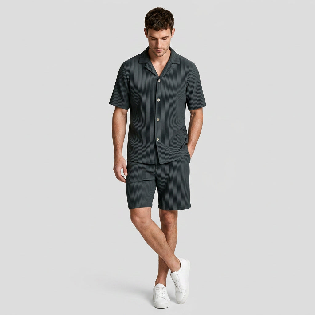 Matching Shirt and Shorts Set Relaxed Fit for Men