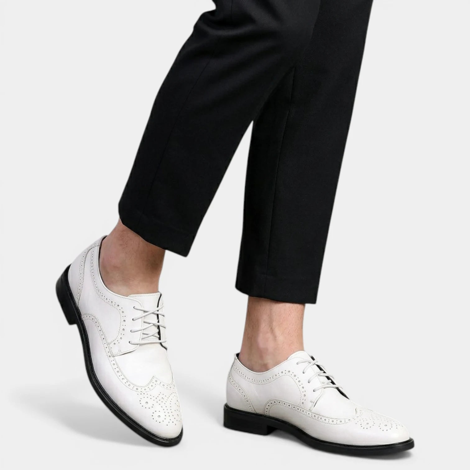 Wingtip Brogue Dress Shoes Lace-Up Perforated for Men