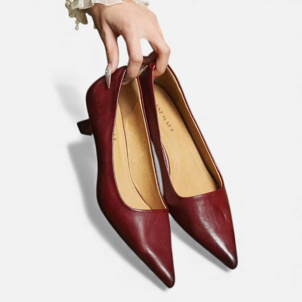 Women's Leather Kitten Heel Pointed-Toe Pumps