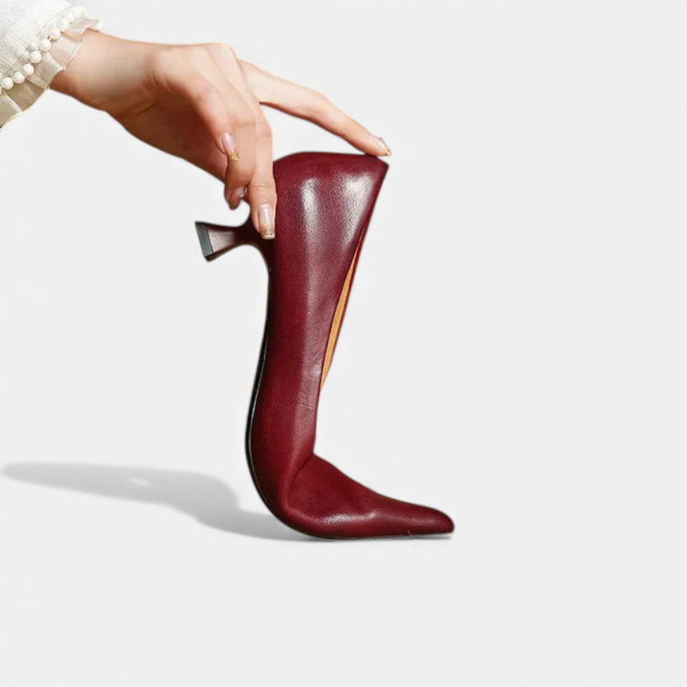 Women's Leather Kitten Heel Pointed-Toe Pumps