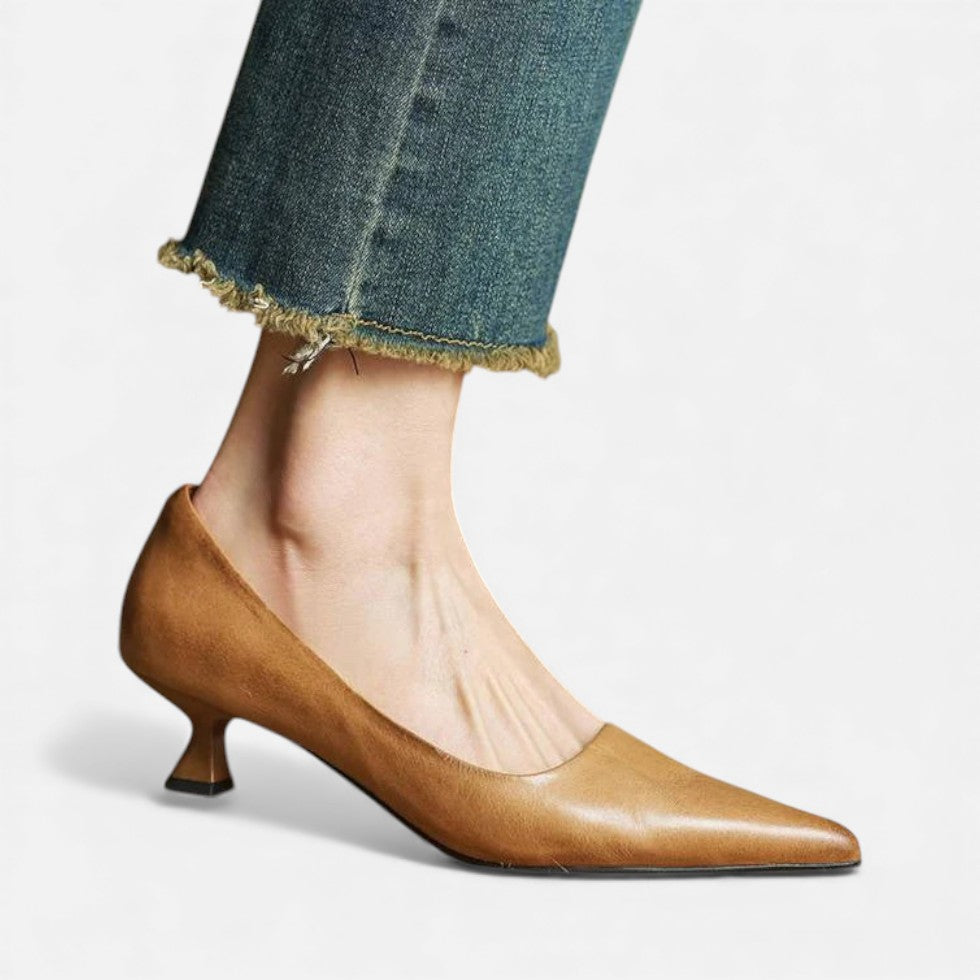 Women's Leather Kitten Heel Pointed-Toe Pumps