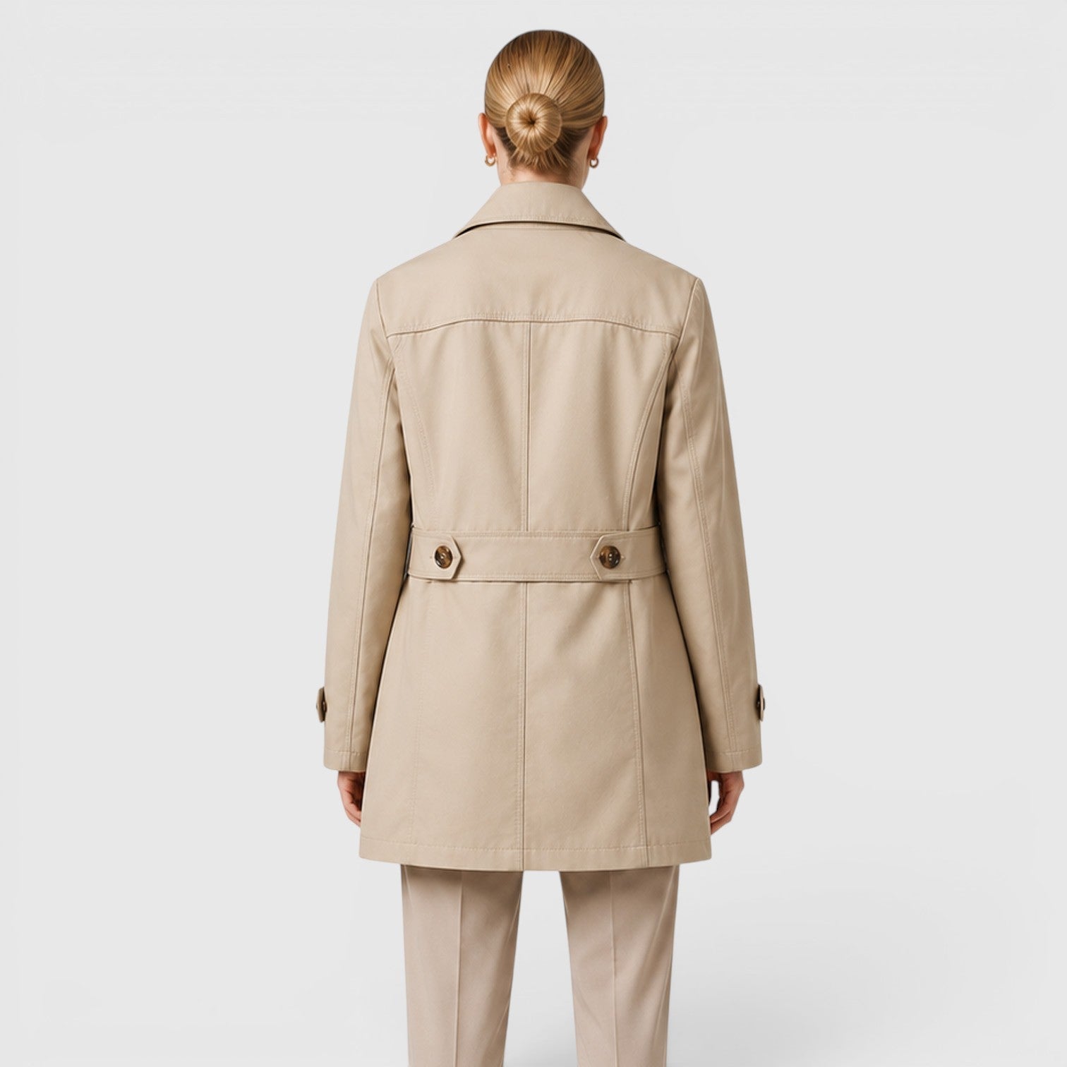 Women's Lightweight Trench Coat for Smart Casual