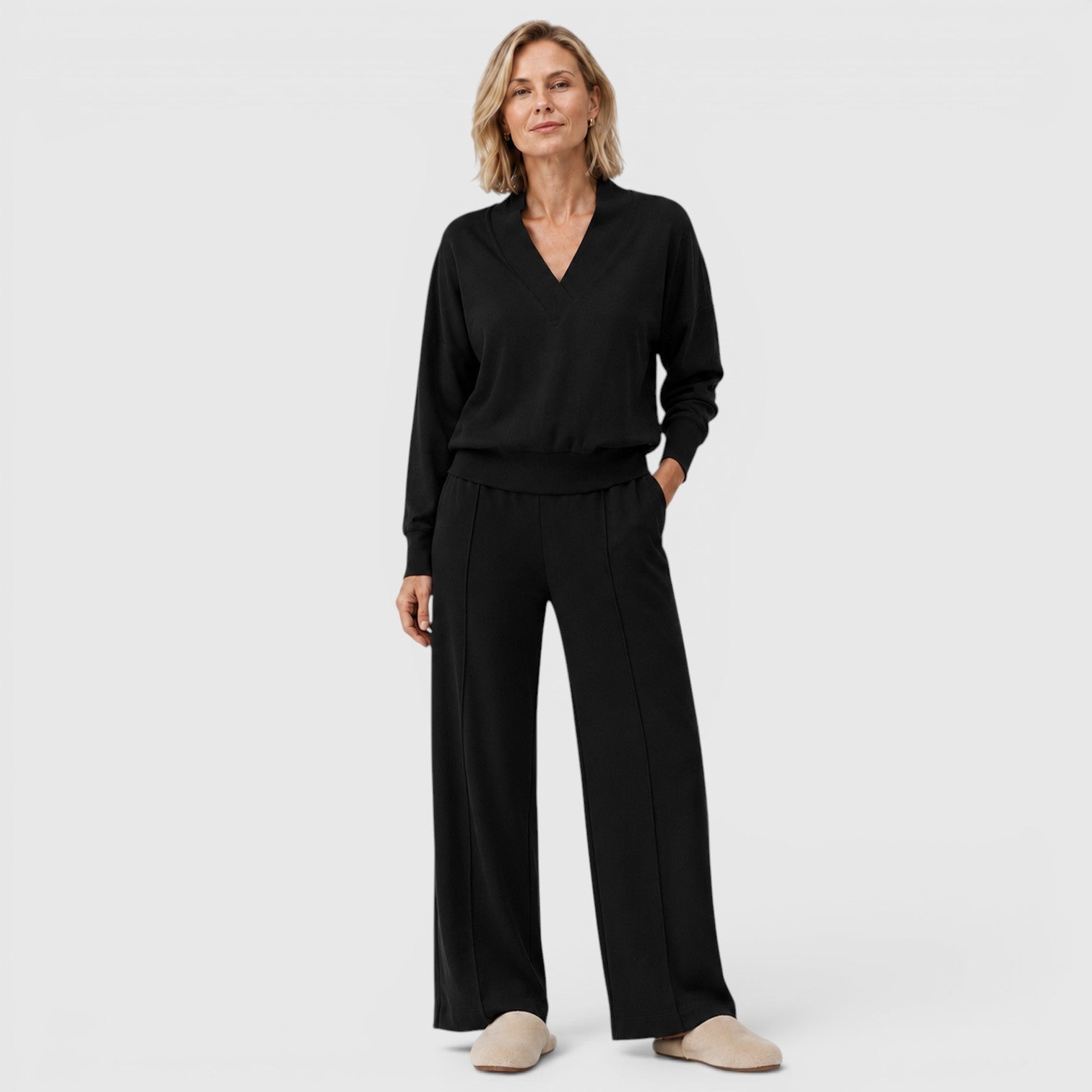 Women's Two-Piece Loungewear Set for Travel