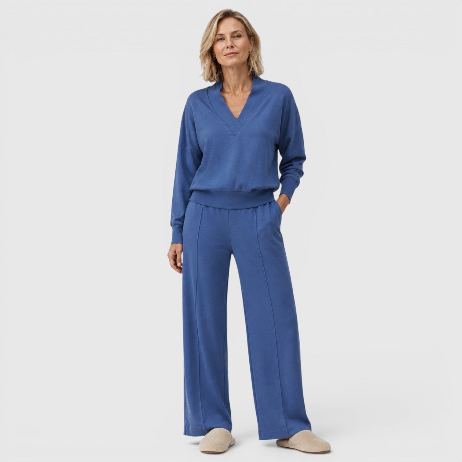 Women's Two-Piece Loungewear Set for Travel