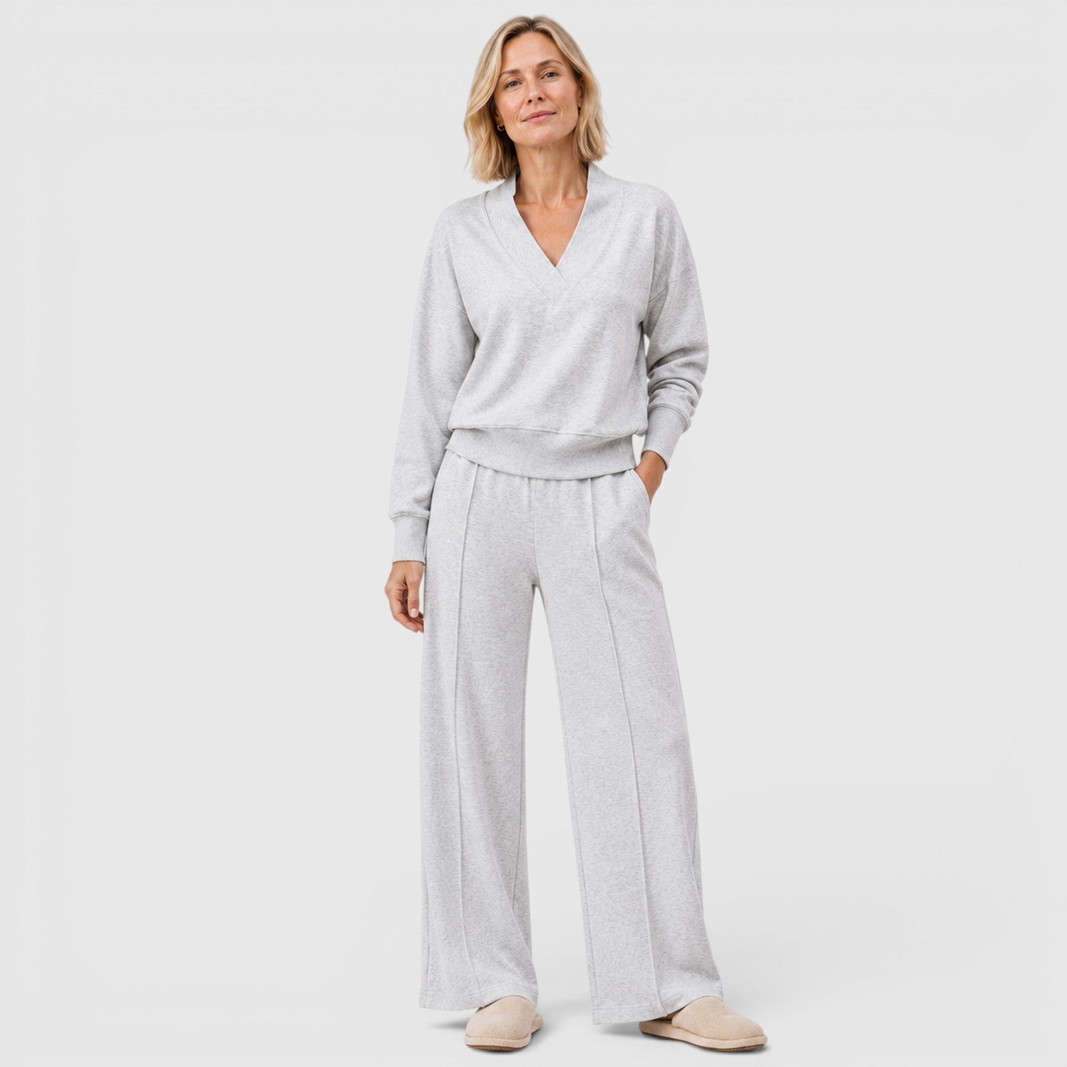 Women's Two-Piece Loungewear Set for Travel
