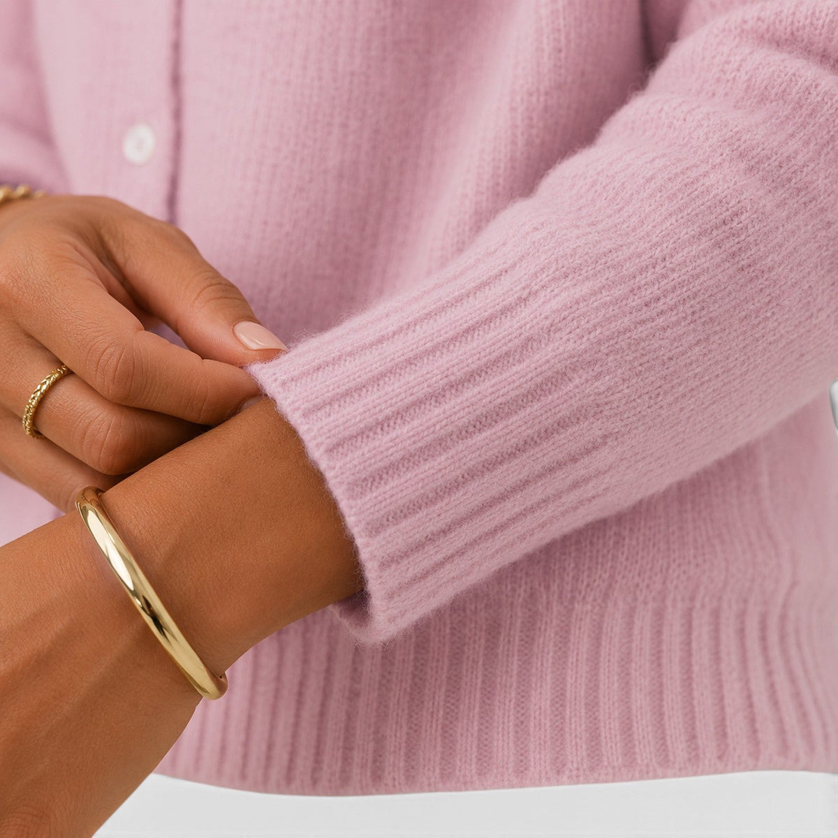 Women's Soft Knit Cardigan for Everyday Wear