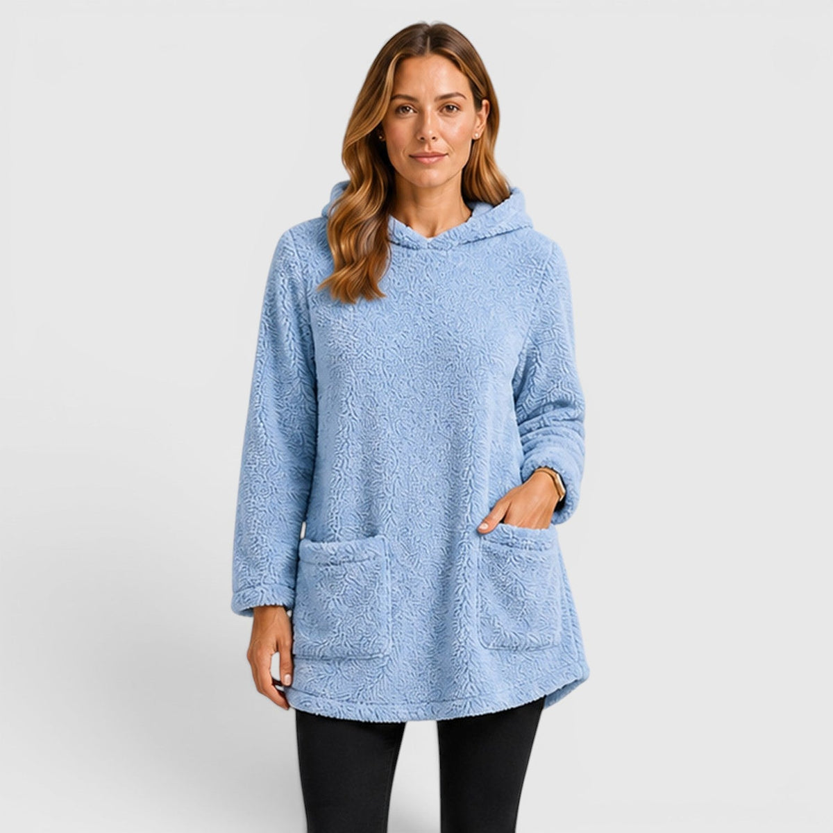 Women's Plush Hoodie for Cold Weather Comfort