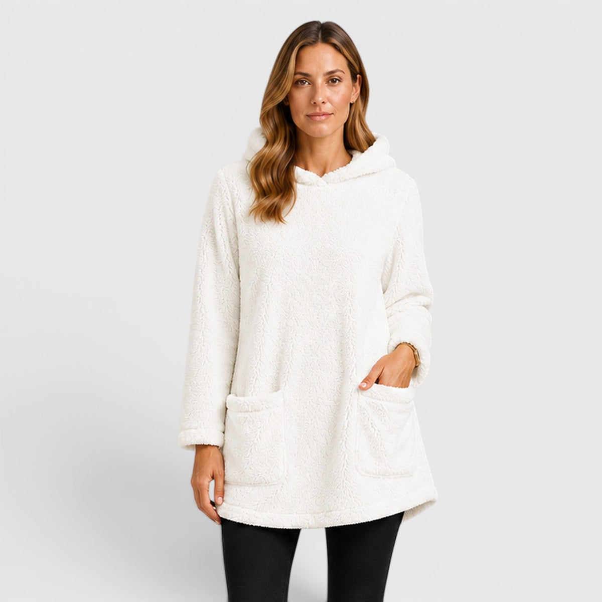 Women's Plush Hoodie for Cold Weather Comfort