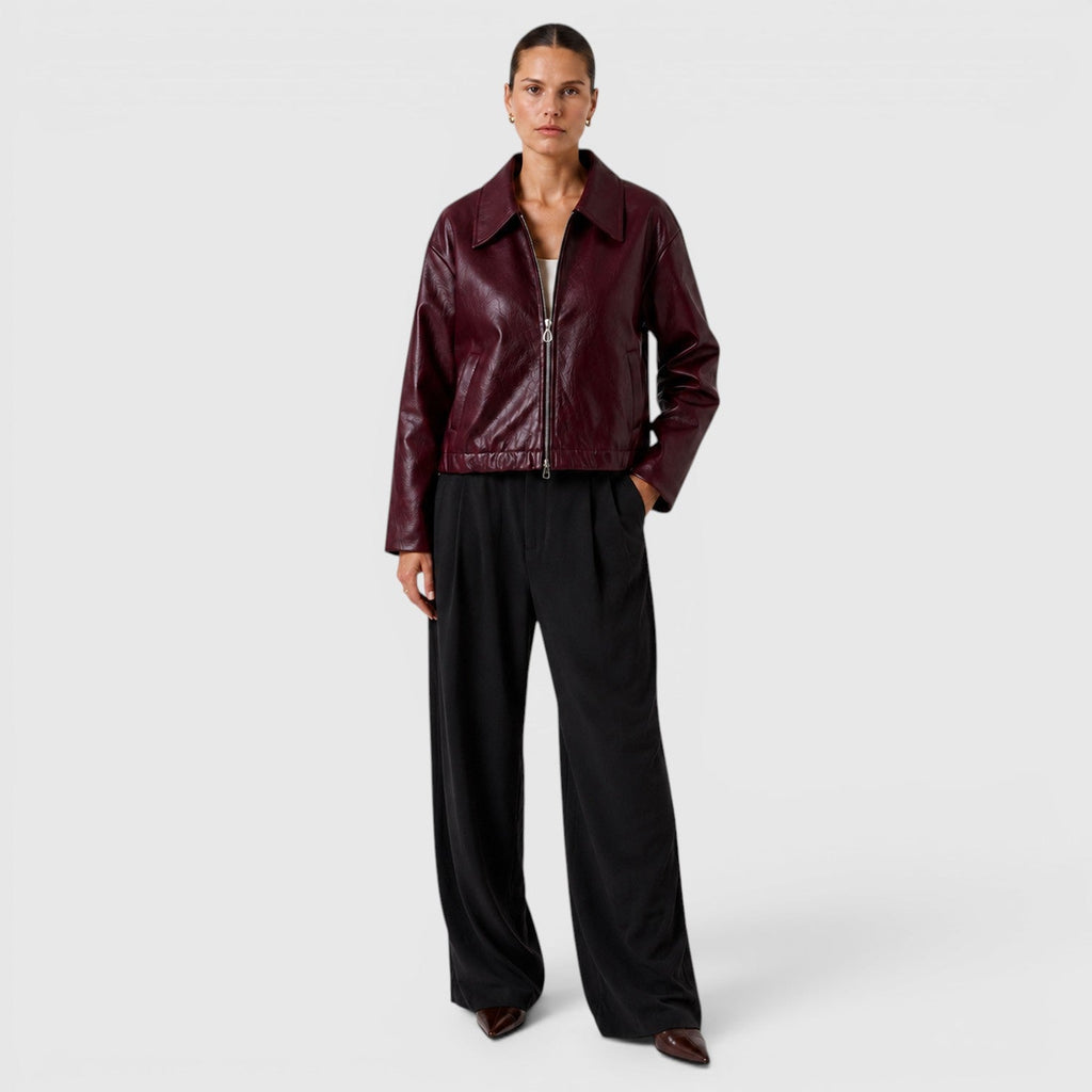 Women's Zip Leather Jacket with Pockets for Smart Casual Style
