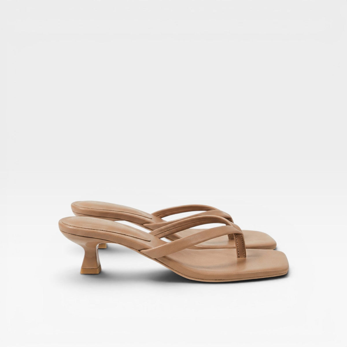 Women's Leather Thong Kitten-Heel Mules